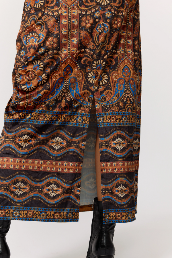Patterned skirt with a white background