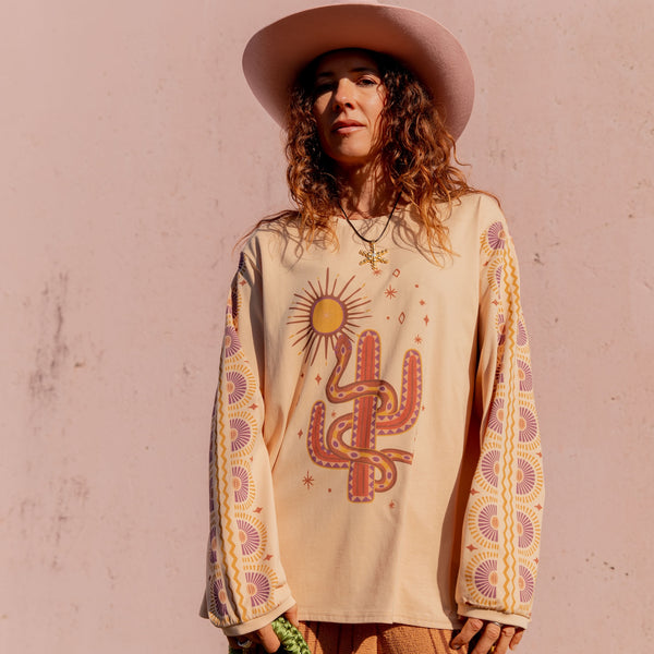 Soul Woman Tee — Oversized Graphic Cotton Tee | Nine Lives Bazaar