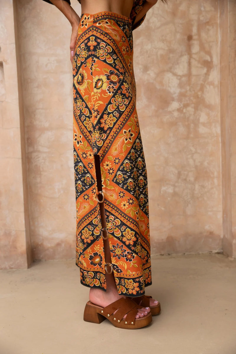 Whitney Maxi Skirt | Vintage Floral A-Line Skirt – Nine Lives Bazaar